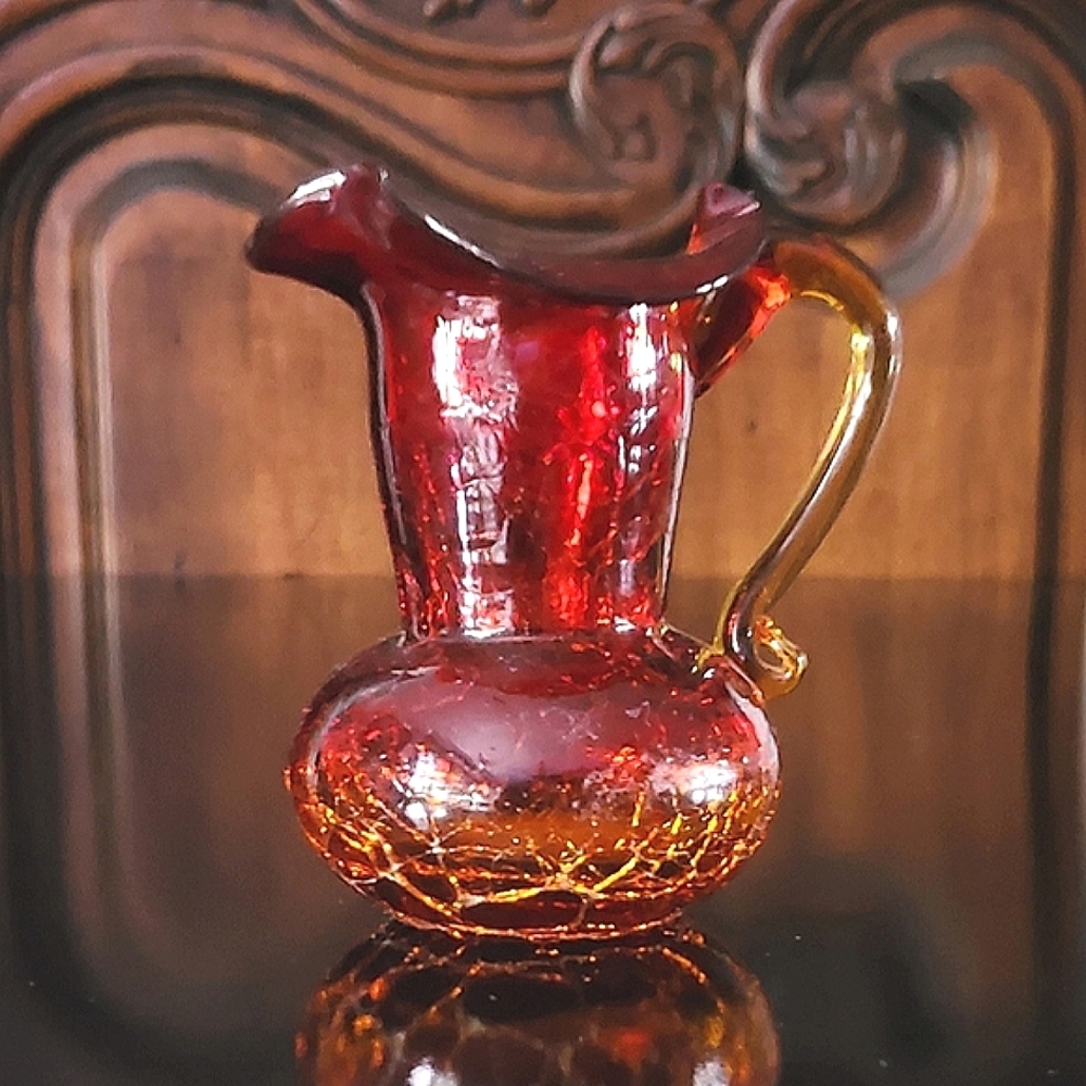 Vntg 🔥 3 3/4" Tall Amberina Crackle Art Glass Pitcher